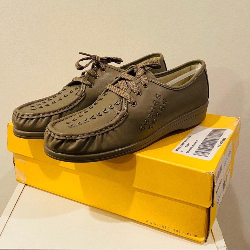 Softs Spots Taupe Bonnie Lite Shoes